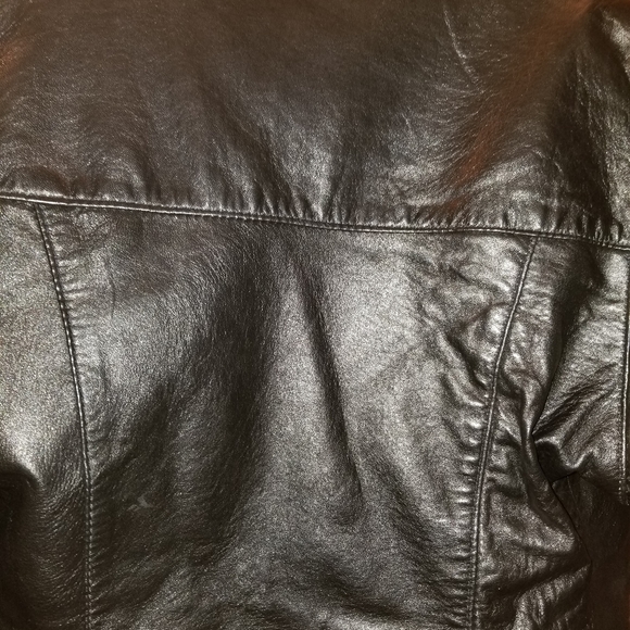 Leather jacket - Picture 11 of 11